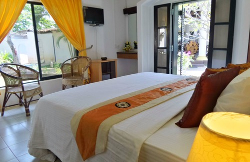 Marawila Hotel | Budget-Friendly Stay at Aquarius Resort with Pool & Dining