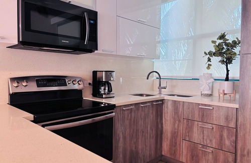 Mediania Alta Apartment | Escape to Aquatika Tropical Paradise with 5 Inviting Pools