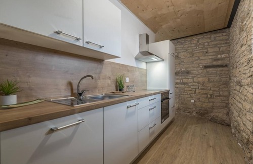 Groznjan Villa | Tranquil Aquileia Residence #5 with Pool & Garden Retreat