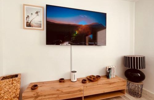 Schaala Apartment | Prime AR Apartments: Ideal for Families with Free Wi-Fi