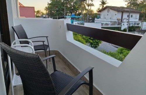 Jardim Vitoria Apartment | Prime Location in Guarujá - Steps from the Beach & Shopping