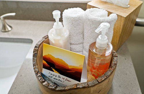 Sedona Hotel | Discover Arabella Hotel Sedona: Rated 10/10 with Pool & Spa