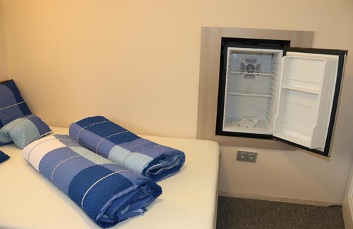 Miskolc-Tapolca House | Pet-Friendly Getaway at Aradi Vendégház with Hot Tub