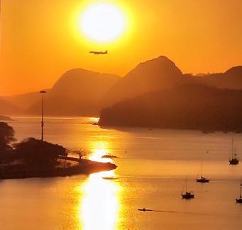 Zona Sul Apartment | Discover Aragão Botafogo Studio with Ocean View Amenities