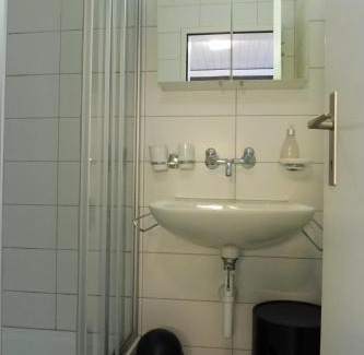 Ernen Apartment | Aragon V149: Guest Rated 9.7, Pet-Friendly Escape Awaiting