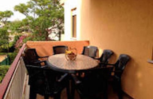 Le Castella Apartment | Cozy Aragonese Apartment Steps from Calabria Sea