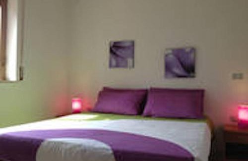 Le Castella Apartment | Cozy Aragonese Apartment Steps from Calabria Sea