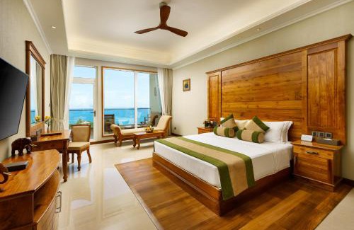 Unawatuna Resort | Experience Araliya Beach Resort & Spa Unawatuna by the Sea