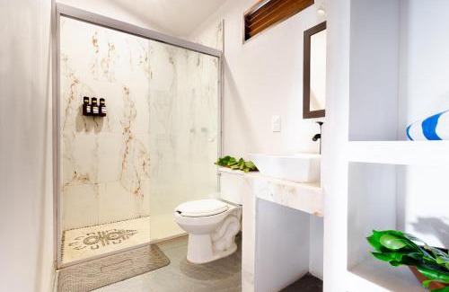 Boca de Iguanas Apartment | Exquisite Aramar Palafitos with Private Beach & Ocean Views