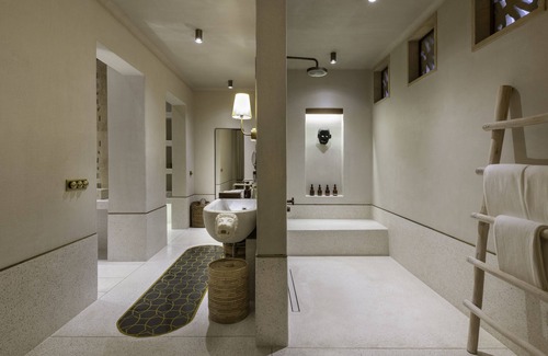 Talala Hotel | Indulge in Aramness at Gir National Park - 5-Star Retreat