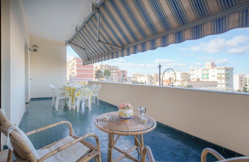 Sorrento House | Experience Aranci 77: Central Sorrento with Breakfast & More