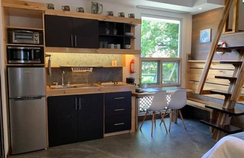 Santa Ana Apartment | Unwind at ARANJUEZ LOFTS - Nautica Loft with Ocean Views