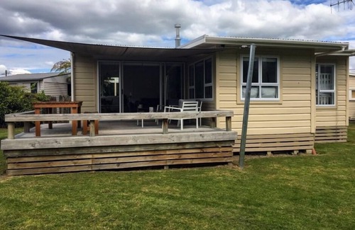Mangakino House | Serene Aranui Lake House: Pet Friendly with Pool & Views