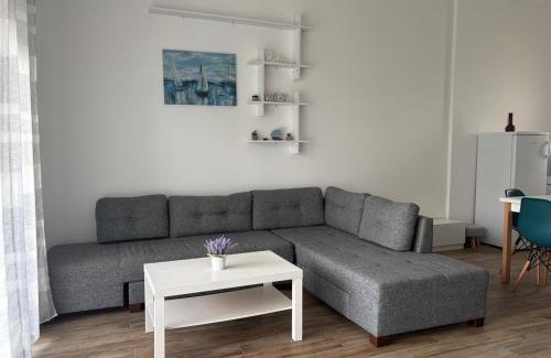 Balatonalmadi Apartment | Family-Friendly Aranyhíd Deluxe Apartman with Great Reviews