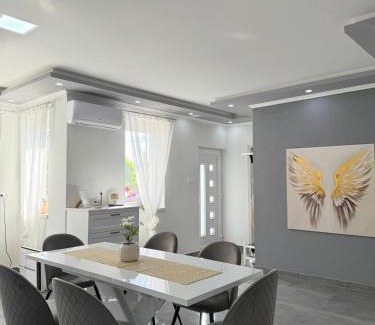 Gyula Apartment | Aranyszárny Apartman