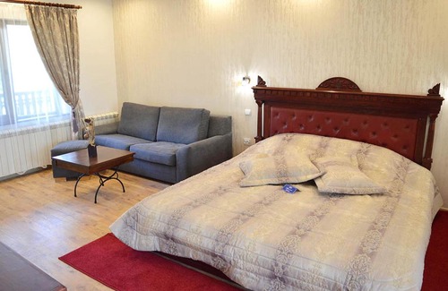 Arbanasi House | Top-Rated Arbanasi Villa with Hot Tub & Family Amenities