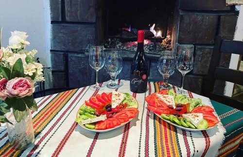 Arbanasi House | Cozy Arbat Guest Rooms: Family & Pet Friendly Stay