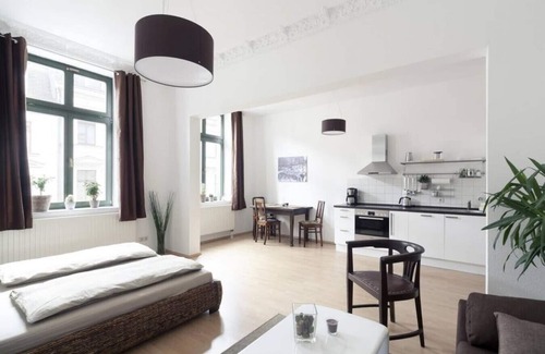 Zentrum-West Apartment | Arbio I Spacious Apart in Center Leipzig