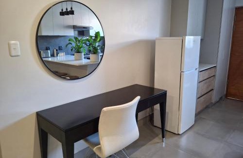 George Apartment | Arbre Stay at 1 ON YORK