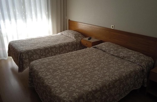 Fatima House | Family-Friendly Stay at Arcádia by Umbral - Guest Rated 7.1