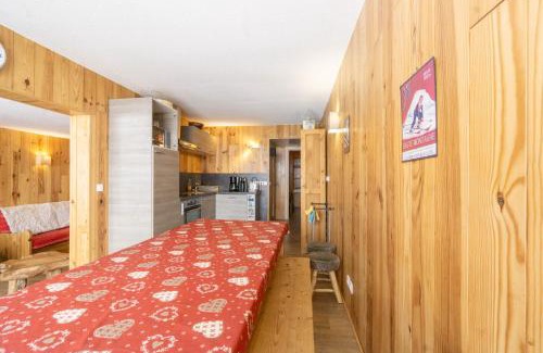 Arc-2000 Apartment | Inviting Arc 2000 Chalet-Style Apartment for Families
