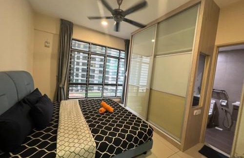 Taman Daya Apartment | ARC Austin hill 2BEDROOM 2BATHROOM HOST by Wendy