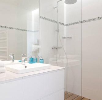 Ternes Apartment | Stylish Arc de Triomphe Apartment with Family-Friendly Amenities