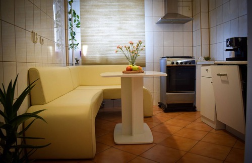 Sector 1 Apartment | Arc de Triomphe Panoramic Apartment - 10/10 Guest Rated Stay