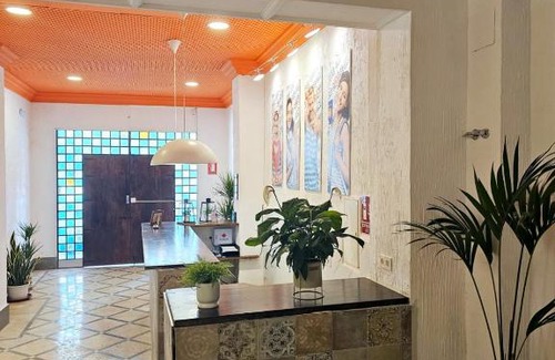Camino de Ronda House | Stylish Arc House Granada with Kitchen Amenities Awaits You