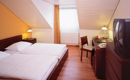 Hagen Hotel | Relax at Arcadeon: 4-Star Comfort with Pet-Friendly Amenities