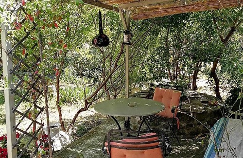 Eresos House | Discover Arcadia Eressos: Pet-Friendly Retreat with Spa