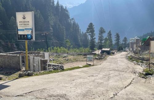 Kohistan Resort | Arcadian Cottages Naran