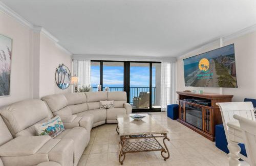 Arcadian Shores Apartment | Arcadian I Penthouse F - Oceanfront