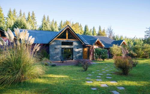 Puerto Manzano Hotel | Guest Favorite: Arcano Casa Montaña with Breakfast Included