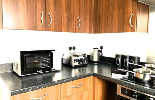 Andover House | Cozy Arcaro House: 3-Bedroom Getaway in Andover