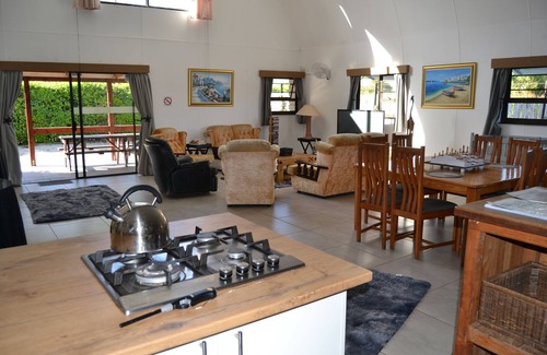 Storms River Cabin | Cozy Arch Cabins for a Memorable Self-Catering Stay