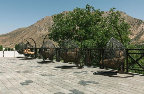 Uzbekistan Resort | Discover ARCHAZOR Mountain Resort: Oceanfront Bliss Awaits