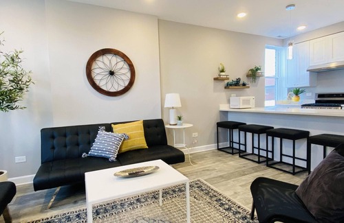 Bridgeport Apartment | Discover Archer #2: 3 Bedroom Retreat near McCormick Place