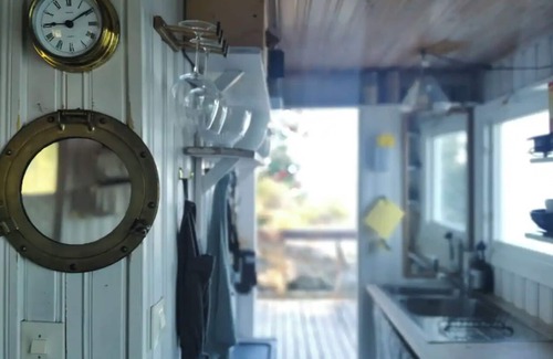 Vaxholm Cabin | Archipelago Hideaway with Panoramic Seaview