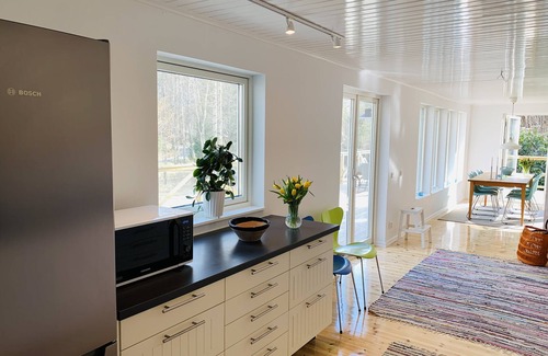 Varmdo Cottage | Cozy Archipelago House Steps from the Sea on Djurö