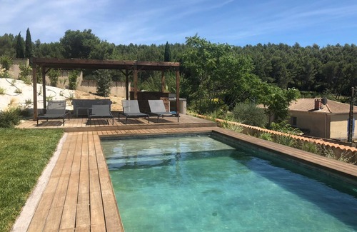 Villeneuve-les-Avignon House | Architect-Designed Villa with Breathtaking 180° Views