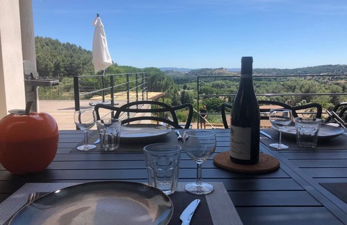 Villeneuve-les-Avignon House | Architect-Designed Villa with Breathtaking 180° Views