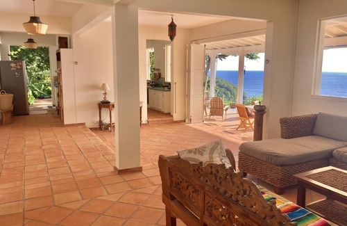 Les Anses-d'Arlets Villa | Stunning Oceanfront Villa with Breathtaking 180° Views