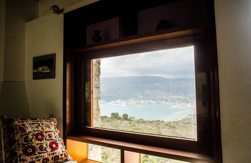 Chania House | Designer Cretan Sea Vista with Oceanfront Family Amenities