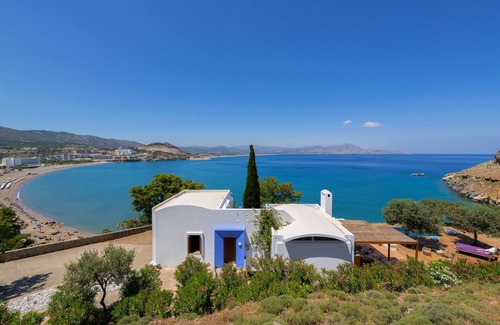 Vlicha Villa | Architect-Designed Villa with Breathtaking Vlycha Bay Views