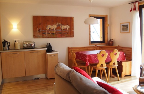 Saint-Sorlin-d'Arves Ski Chalet | Architect-Designed Chalet with Spa & Lake Views in Village