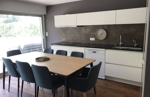Pontaillac House | Modern Villa in Royan with Pool & Beach Access