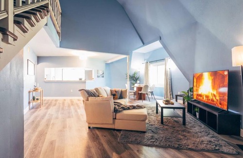 Haines City House | Modern Dome Home - Family-Friendly Stay in Haines City