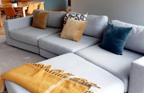 Greens Beach House | Ocean View Architectural Haven for Family Getaways