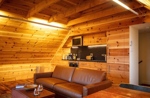Lunenburg Waterfront Condo | Elegant Architect-Designed Retreat in Lunenburg - The Bluerocks